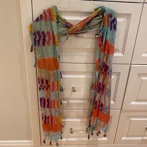 WOMEN’S Rainbow Scarf